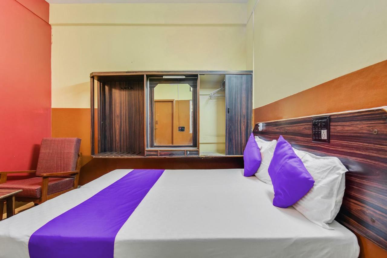 Spot On 48699 Hotel Pawansree Deluxe Lodge Бангалор Экстерьер фото