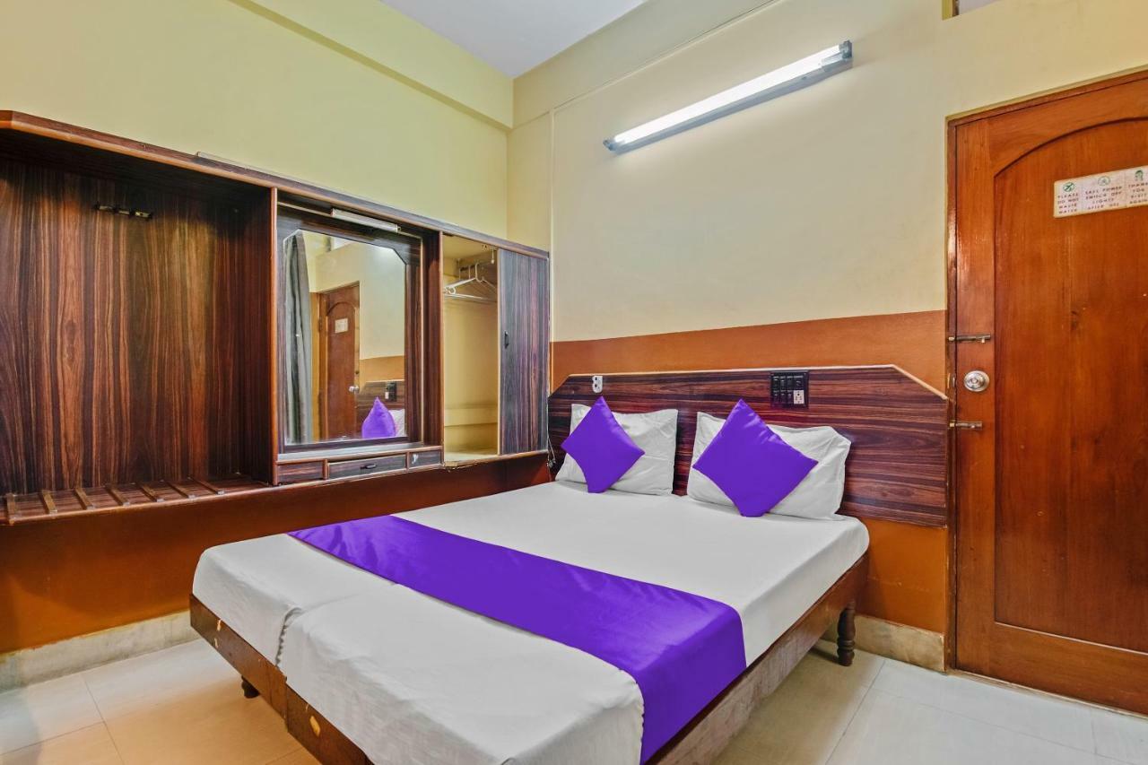 Spot On 48699 Hotel Pawansree Deluxe Lodge Бангалор Экстерьер фото