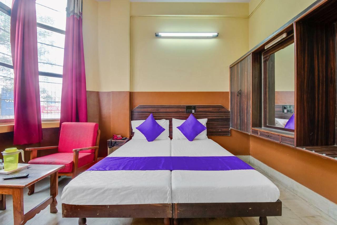 Spot On 48699 Hotel Pawansree Deluxe Lodge Бангалор Экстерьер фото